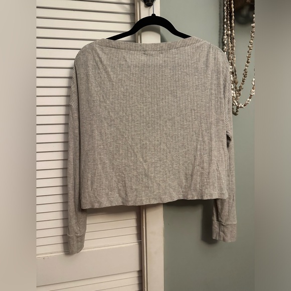 Beyond Yoga Your Line Buttoned Boxy Pullover - Picture 4 of 7